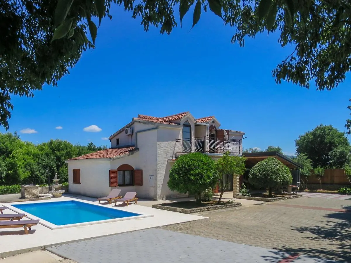 Holiday Home Culina By Interhome Pridraga